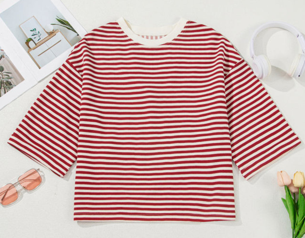 Knot Your Average Tee